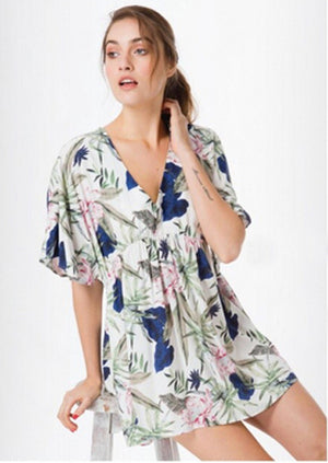 CONNIE beauty v neck dress
